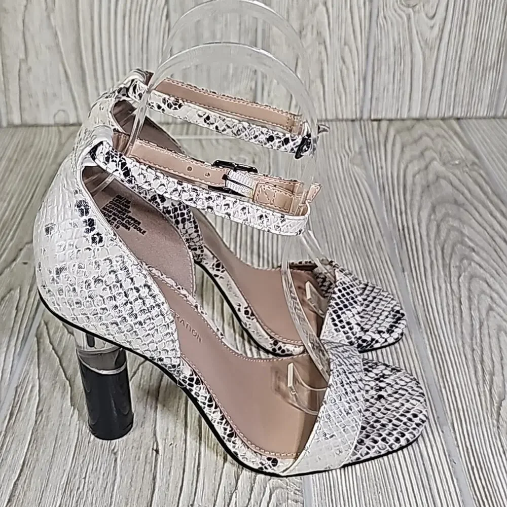 BCBGeneration Lexana Snakeprint Leather Ankle Strap Heeled Sandals Womens 5 NEW